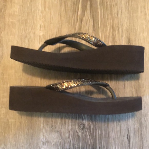 Wedge Flip flops NWOT - Picture 3 of 5